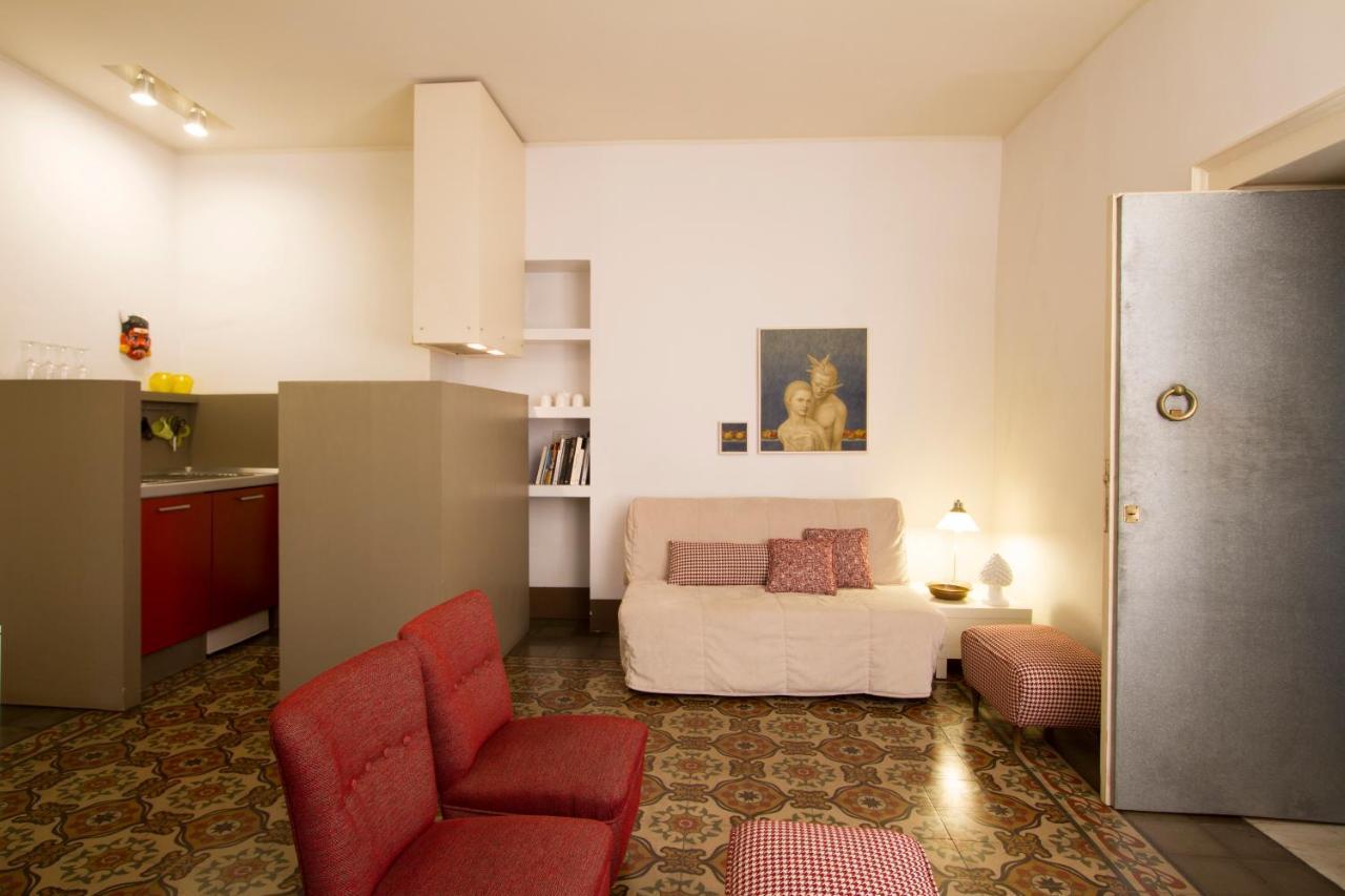Tre Vie Apartment Con Terrazzo Giardino Pensile Catania Exterior photo